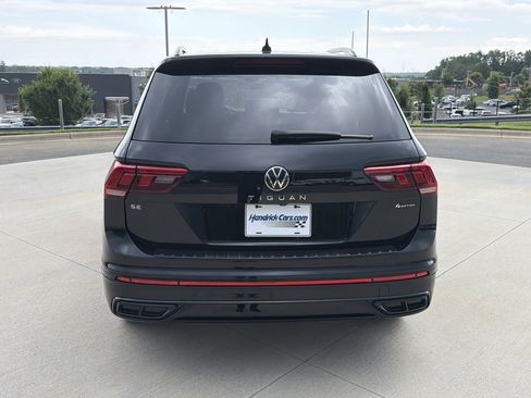 Used 2022 Volkswagen Tiguan SE R-Line AWD/4WD image 27