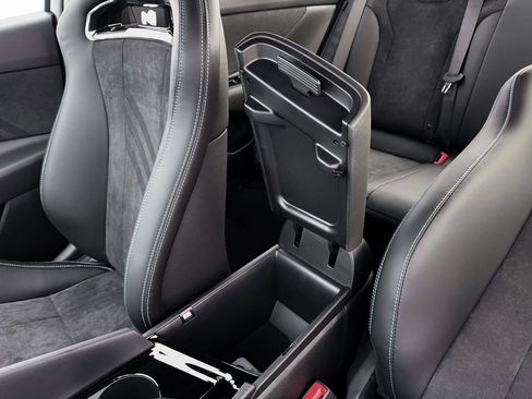 New 2026 Hyundai Elantra N Manual image 18