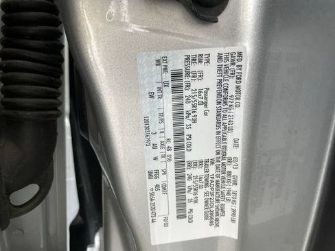 Used 2013 Ford Focus SE FWD image 46
