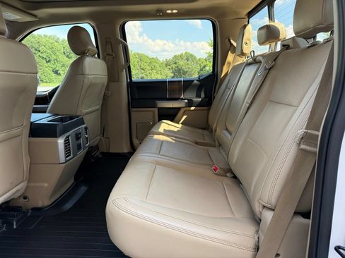 Used 2015 Ford F150 Lariat w/ Equipment Group 501A Mid RWD image 39