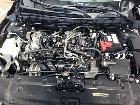 Used 2022 Nissan Altima 2.5 SV FWD image 13