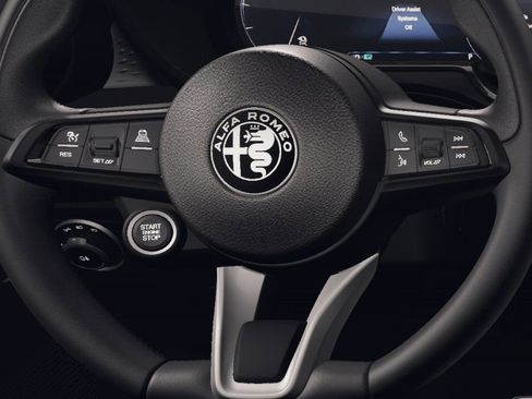 New 2026 Alfa Romeo Tonale Base w/ Red Premium Package image 24