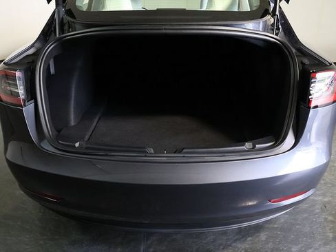Used 2023 Tesla Model 3 Standard Range RWD image 26