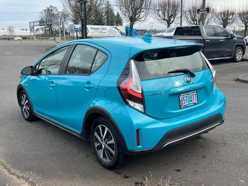 Used 2018 Toyota Prius C Four image 5
