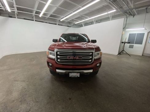 Used 2016 GMC Canyon SLT w/ Driver Alert Package image 9
