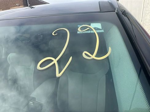 Used 2022 Hyundai Palisade SE image 35