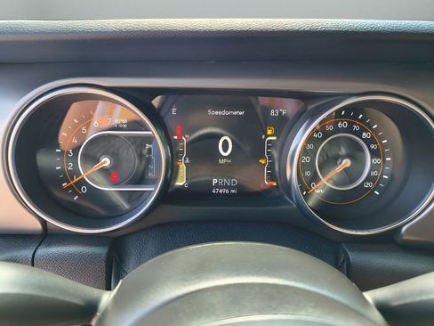 Used 2021 Jeep Wrangler Sport S image 16