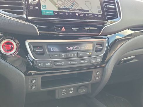 Certified 2026 Honda Ridgeline Black Edition image 24