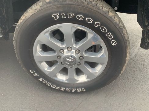 Used 2024 RAM 2500 Laramie w/ Sport Appearance Package image 12