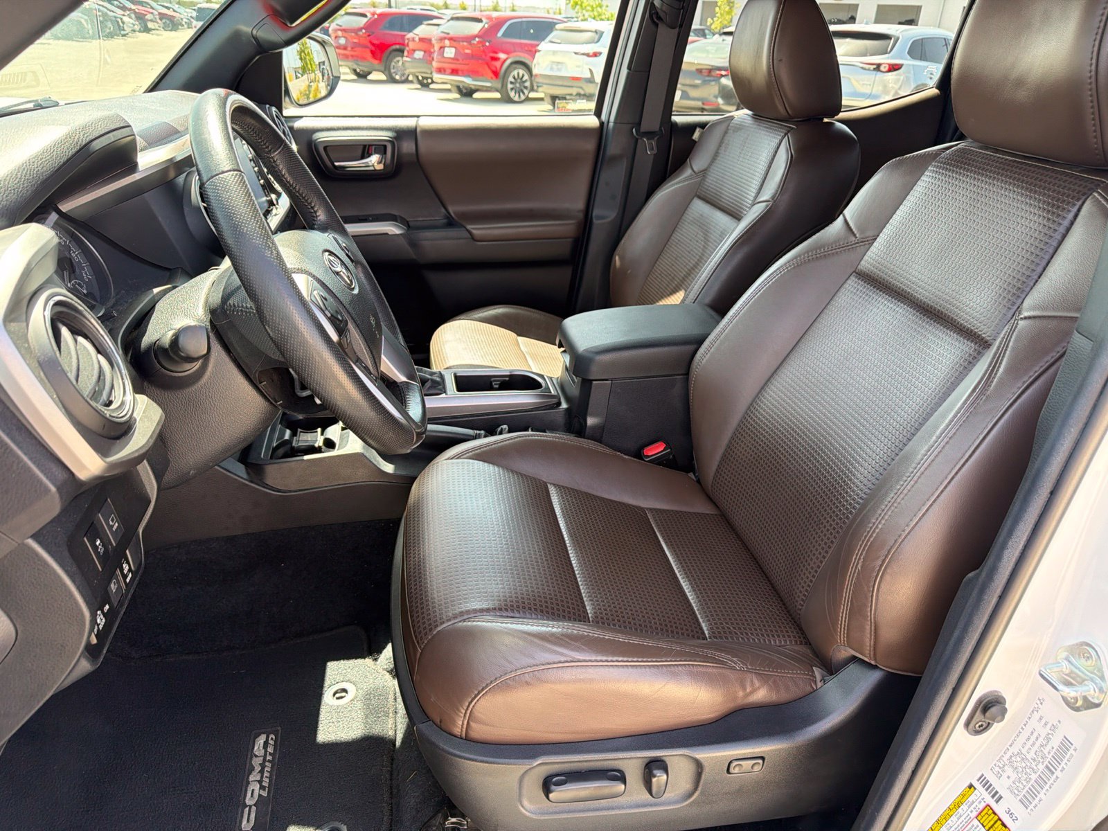 Used 2021 Toyota Tacoma Limited RWD image 16