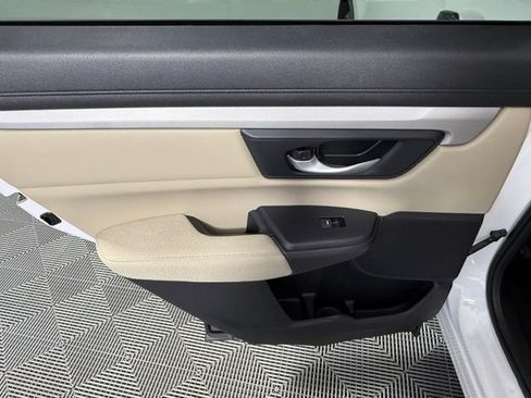 Used 2019 Honda CR-V LX image 34