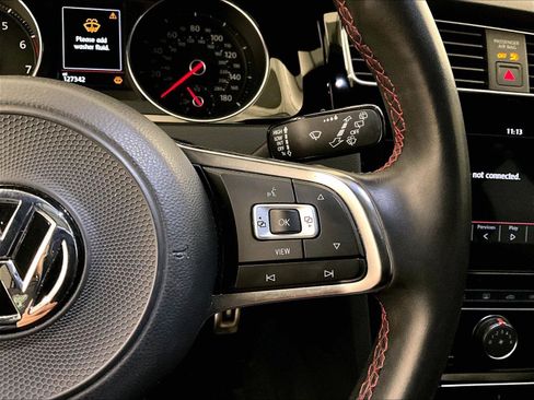 Used 2019 Volkswagen GTI SE image 19