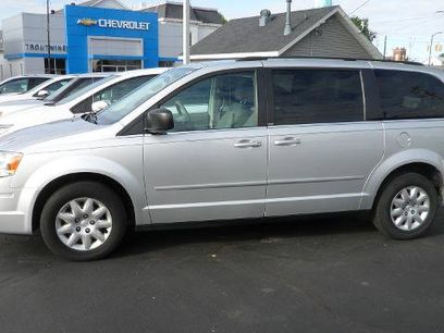 Used 2010 Chrysler Town & Country LX w/ Entertainment Group #1