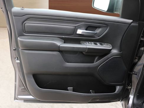 New 2026 RAM 1500 Express AWD/4WD image 8