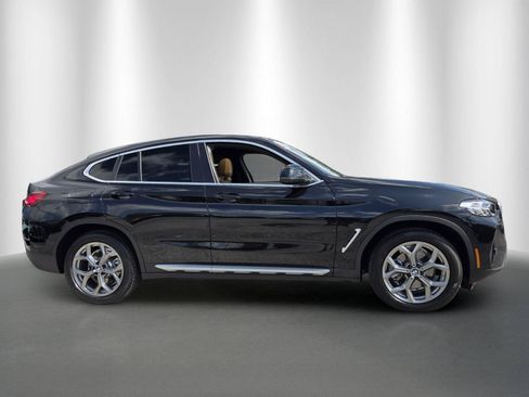 Used 2025 BMW X4 xDrive30i AWD/4WD image 8