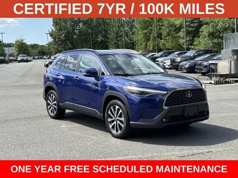 Used 2024 Toyota Corolla Cross XLE w/ Convenience Package AWD/4WD image 1