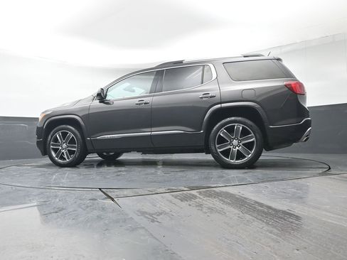 Used 2019 GMC Acadia Denali image 36