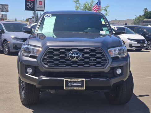 Used 2023 Toyota Tacoma TRD Off-Road AWD/4WD image 2