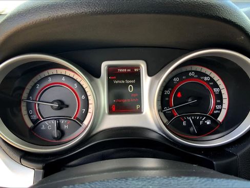 Used 2018 Dodge Journey SE w/ Connectivity Group image 24