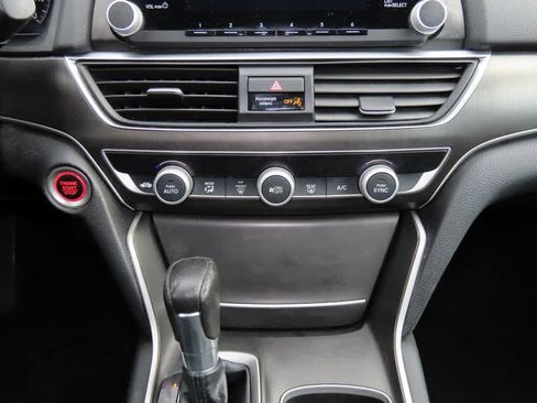 Used 2018 Honda Accord LX image 20