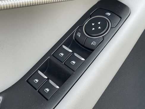 New 2026 Ford Explorer Active w/ Active Comfort Package image 12