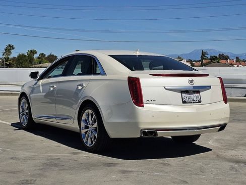 Used 2013 Cadillac XTS Luxury w/ Driver Awareness Package image 15