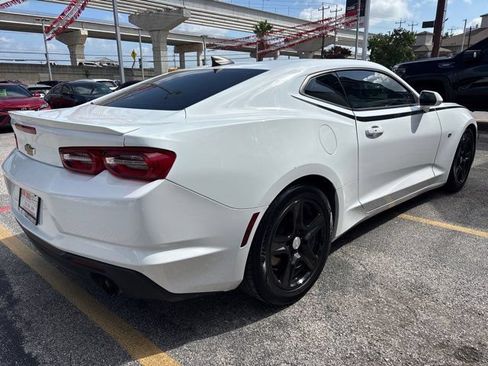 Used 2023 Chevrolet Camaro LT RWD image 6