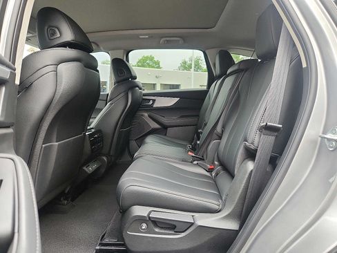 Used 2023 Acura MDX SH-AWD image 10