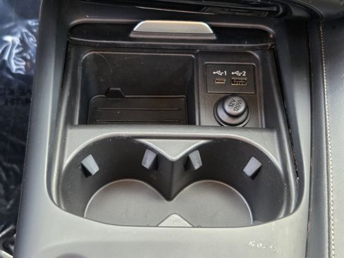 Used 2021 INFINITI QX50 Sensory image 19