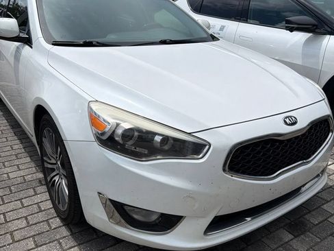Used 2016 Kia Cadenza Premium FWD image 8
