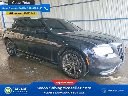 Used 2018 Chrysler 300 S w/ 300S Alloy Package image 5