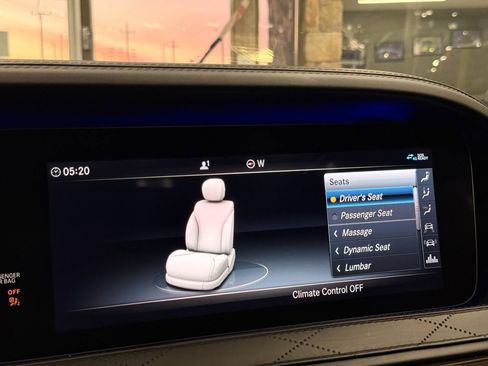 Used 2018 Mercedes-Benz Maybach S 560 4MATIC image 83