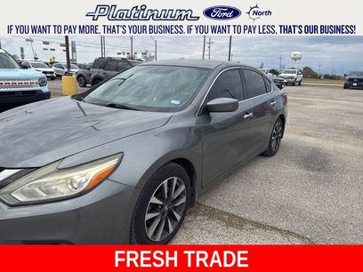 Used 2016 Nissan Altima 2.5 SV