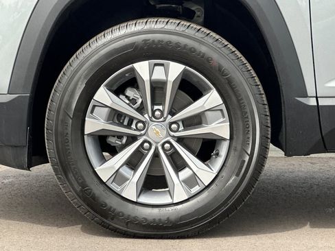 New 2026 Chevrolet Equinox LT w/ Safety and Technology Package FWD image 26