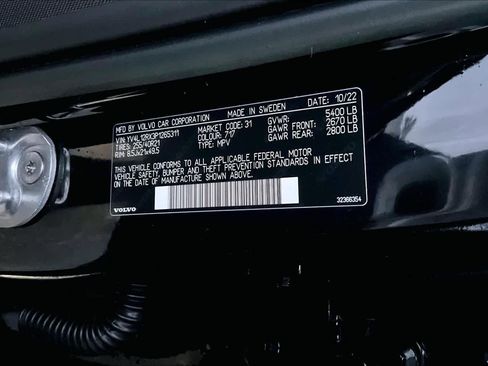 Used 2023 Volvo XC60 B5 Ultimate w/ Climate Package image 31