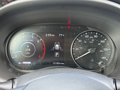Used 2023 Nissan Kicks SR w/ Interior Electronics Package image 19