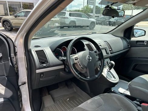 Used 2012 Nissan Sentra 2.0 SR w/ Special Edition Pkg FWD image 24