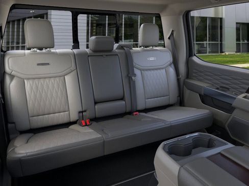 New 2026 Ford F450 Platinum w/ Platinum Plus Package image 11