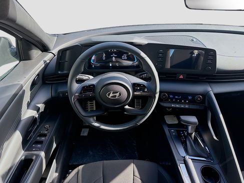 New 2026 Hyundai Elantra Sport FWD image 15