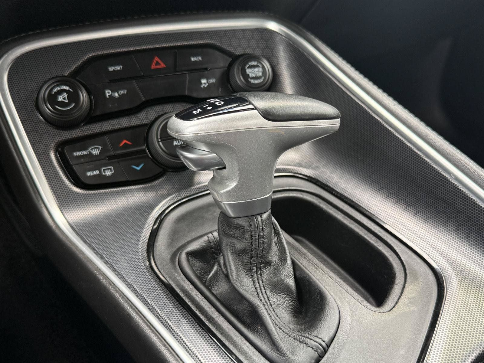 Used 2016 Dodge Challenger SXT Plus RWD image 20