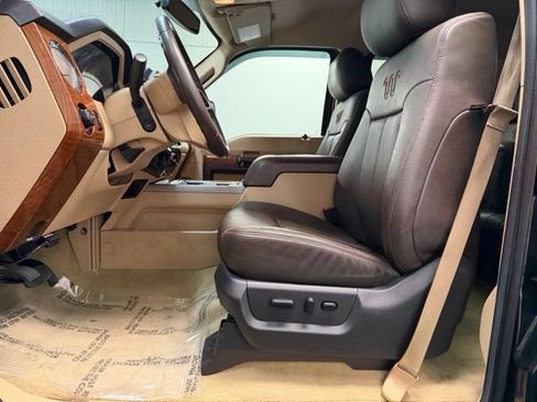 Used 2016 Ford F350 King Ranch w/ King Ranch w/Chrome Package AWD/4WD image 13