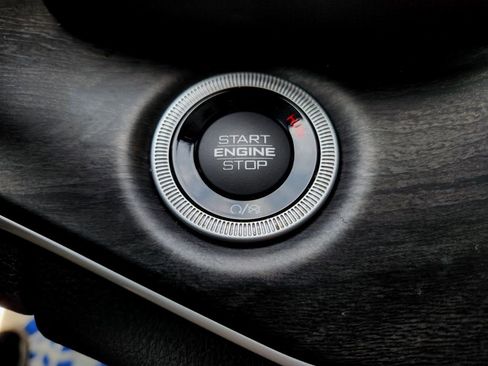 Used 2022 Jeep Grand Cherokee Limited 4xe image 26