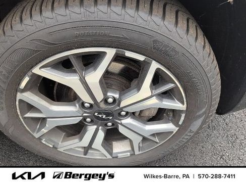 Certified 2022 Kia Seltos EX AWD/4WD image 9