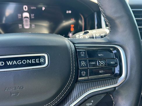 Used 2022 Jeep Grand Wagoneer Series II AWD/4WD image 24