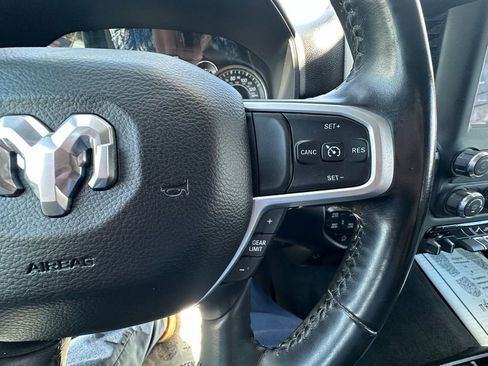 Used 2020 RAM 1500 Big Horn AWD/4WD image 19