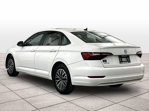 Used 2020 Volkswagen Jetta SE w/ SE Cold Weather Package FWD image 10