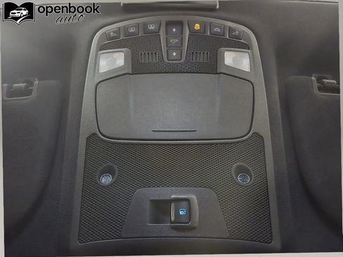 Used 2017 Ford F150 Platinum w/ Equipment Group 701A Luxury AWD/4WD image 13