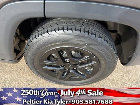 Used 2018 Jeep Compass Sport w/ Tech Group FWD image 6