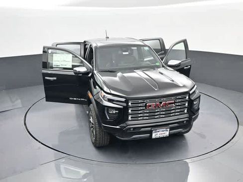 New 2026 GMC Canyon Denali image 85