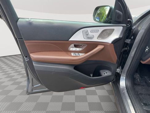 Used 2024 Mercedes-Benz GLE 350 4MATIC image 19